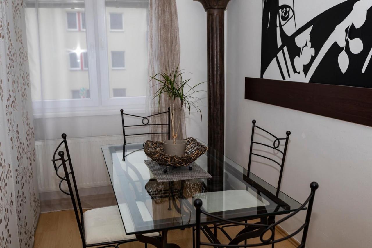 Richie Apartment Near Aquapark Prague Exterior photo